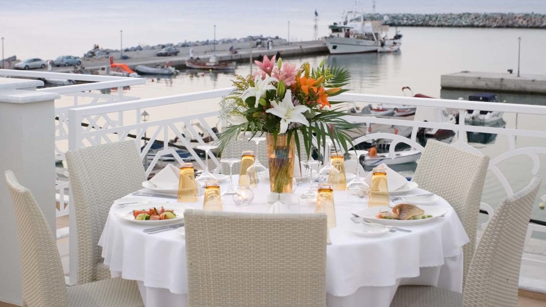 Royal Palace Resort & Spa