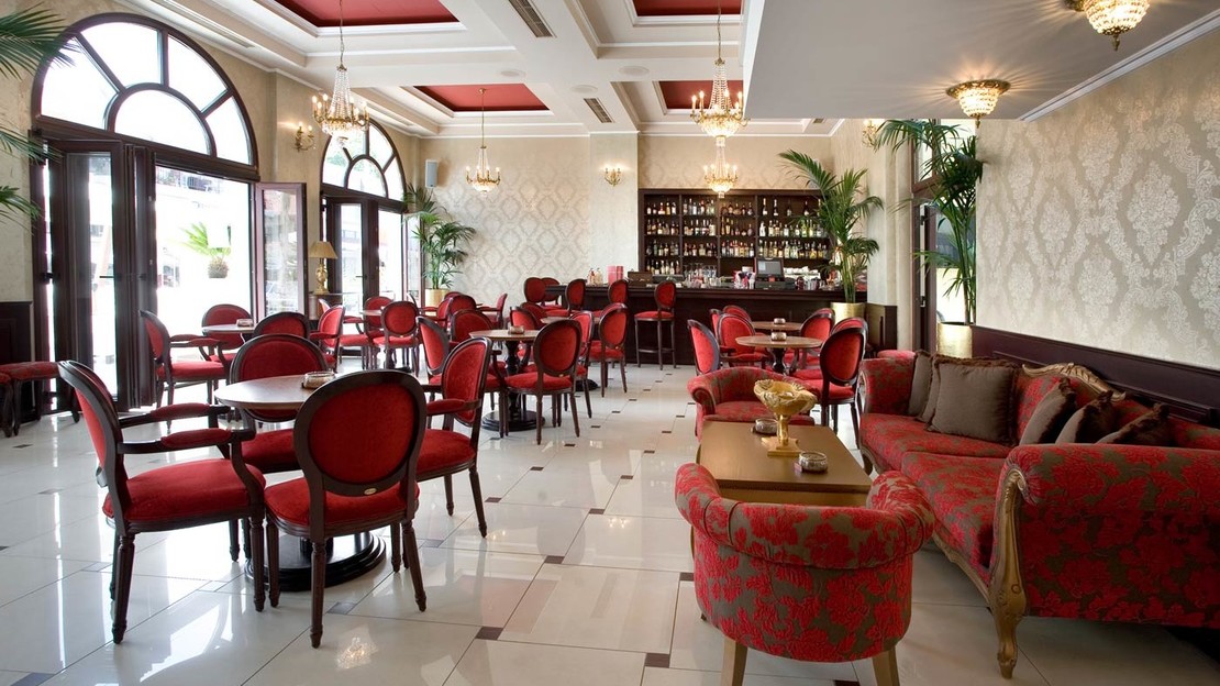 Royal Palace Resort & Spa