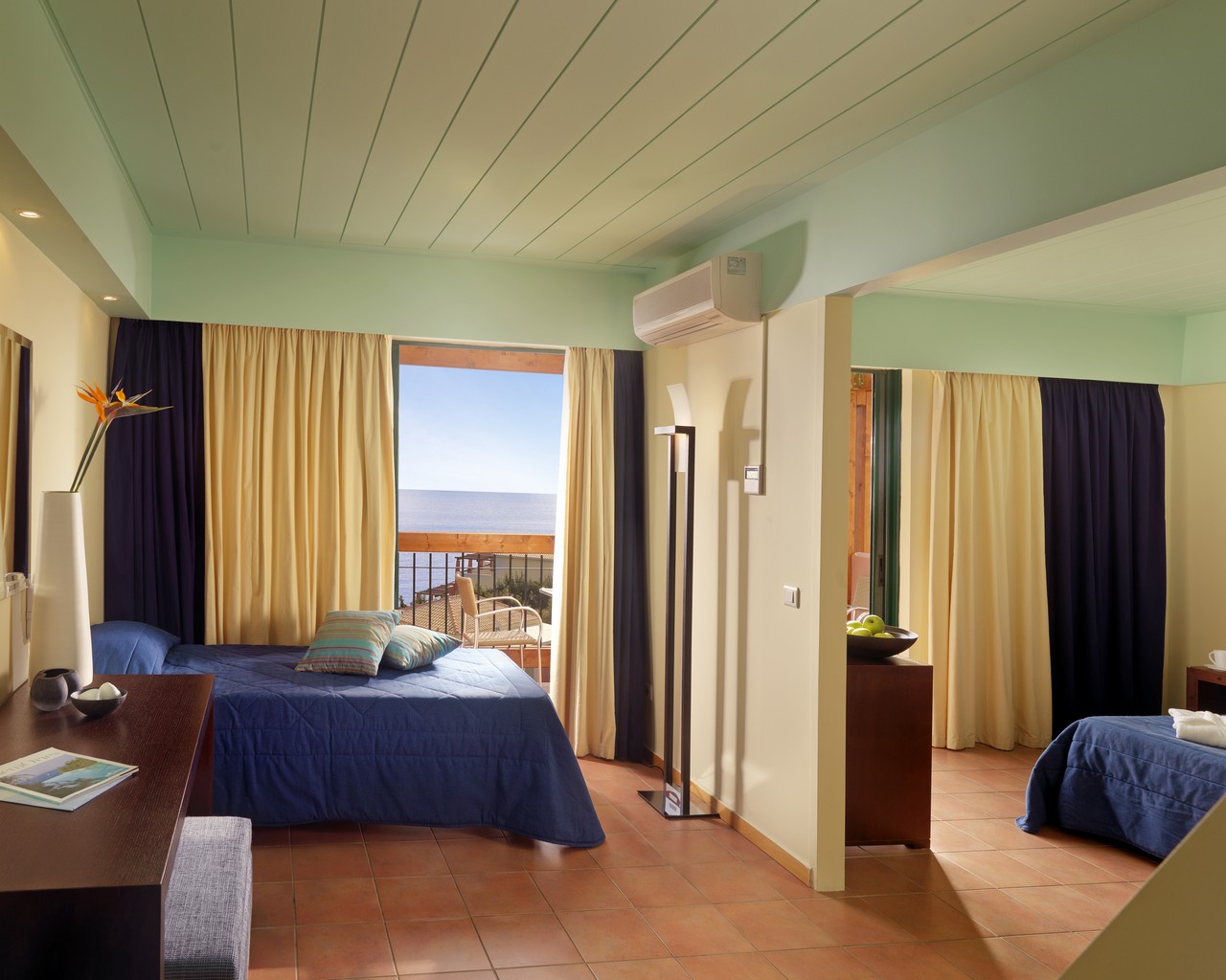 Apostolata Island Resort & Spa