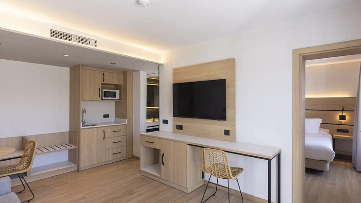 Superior Suite with Private Pool