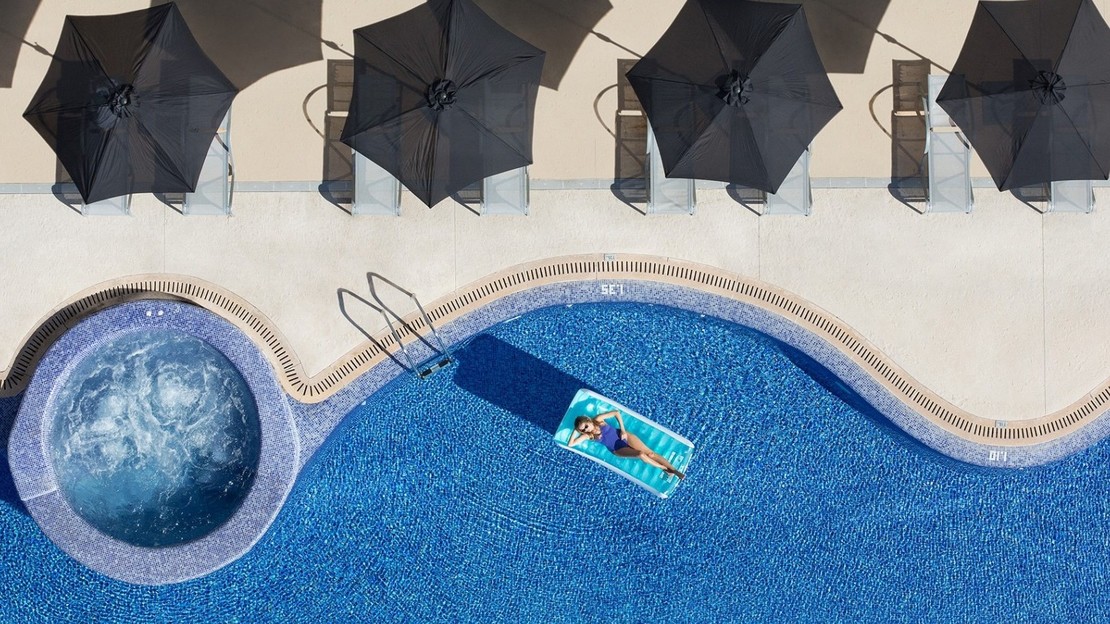 Las Gaviotas Suites Hotel