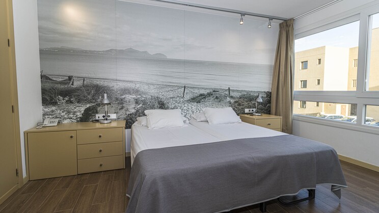 Aparthotel Eix Platja Daurada