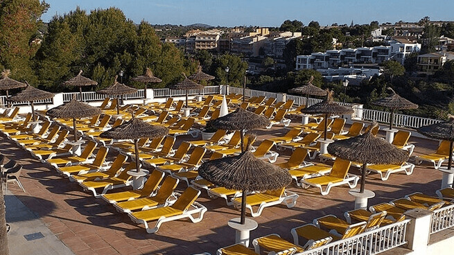 Flipflop Cala Mandia