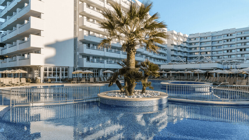 Alua Gran Camp de Mar