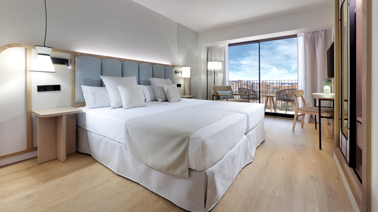 Double Pool View