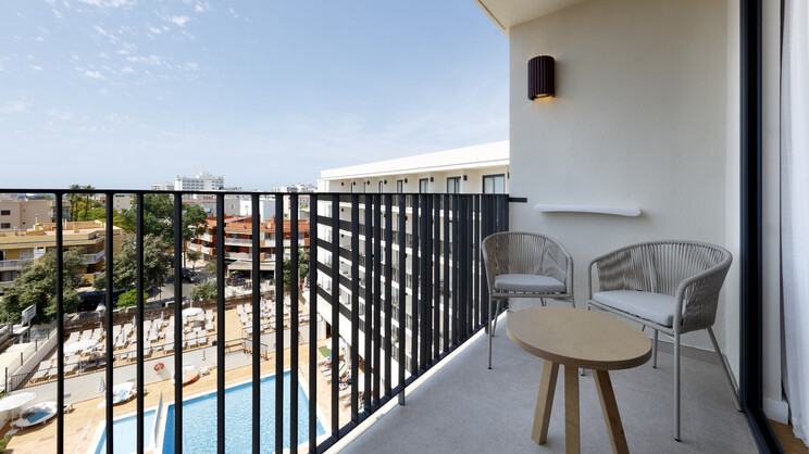 Alua Linda Mallorca