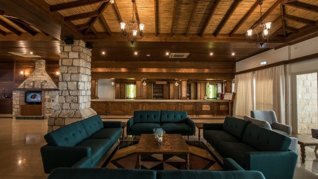 Akteon Holiday Village