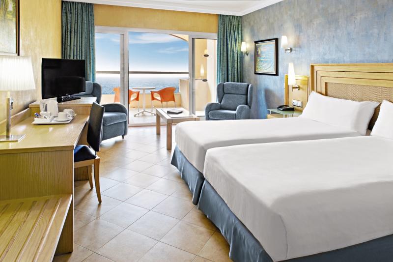 Elba Sara Beach & Golf Resort