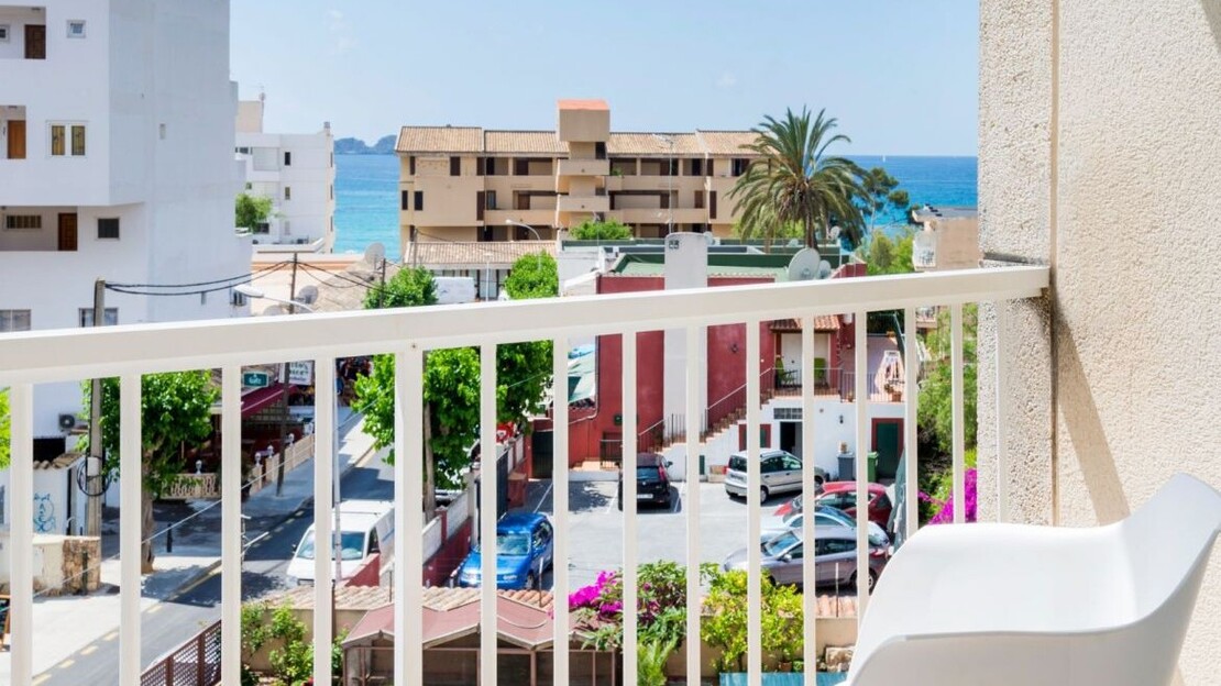 Hostal Residencia Sutimar