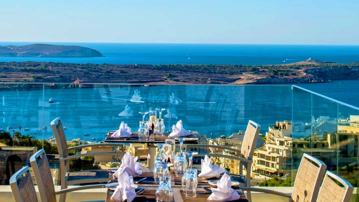 Maritim Antonine Hotel & Spa