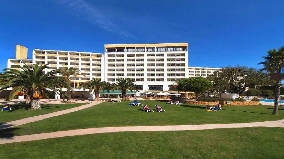 Alfamar Beach and Sport Resort