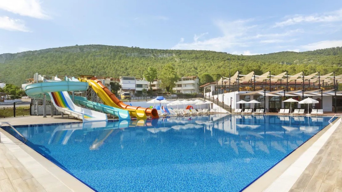 Ramada Resort by Wyndham Akbük