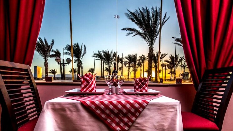 El Karma Aqua Beach Resort