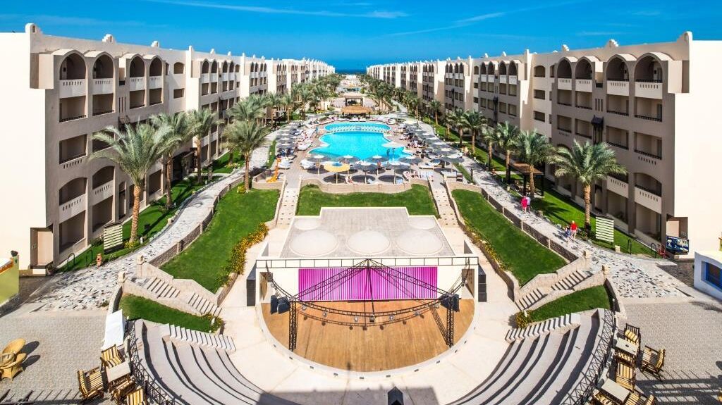 El Karma Aqua Beach Resort