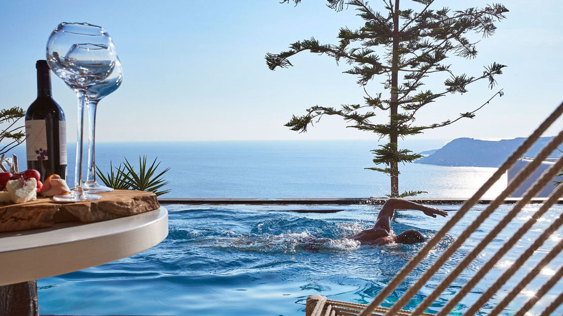 Myconian Utopia Relais & Châteaux