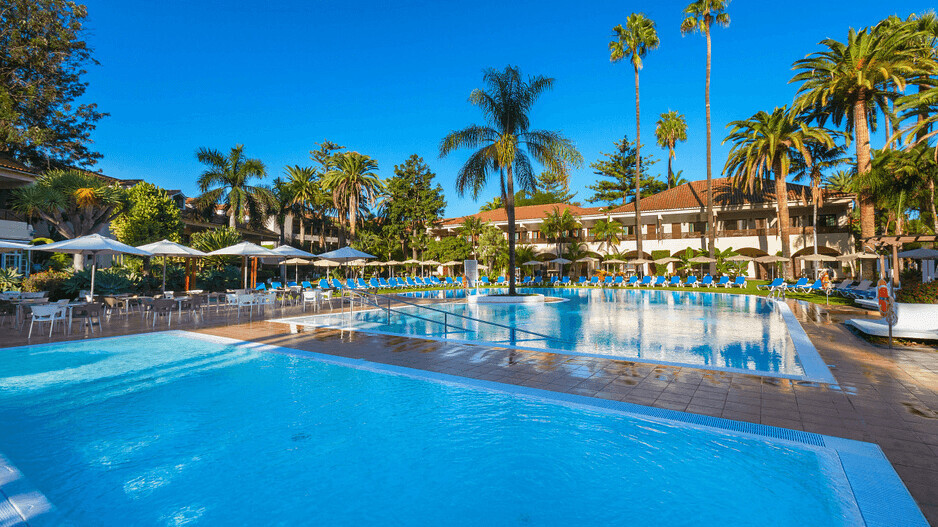 Parque San Antonio Hotel