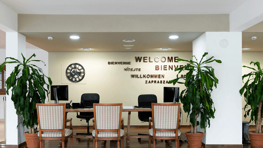 Parque San Antonio Hotel