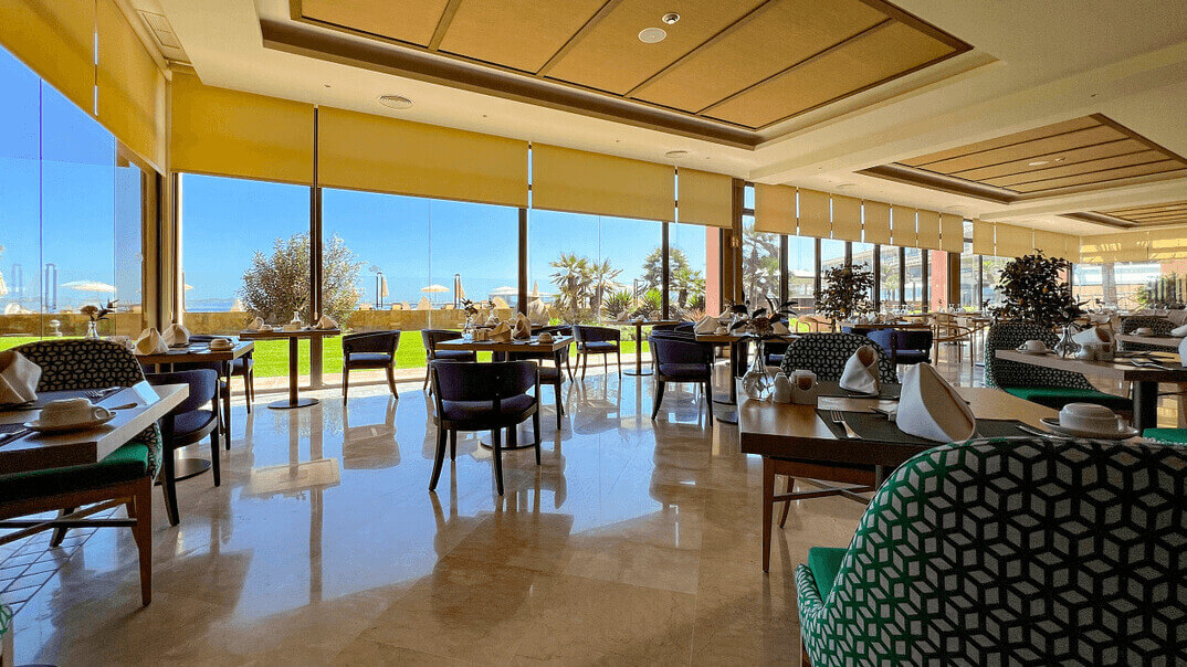 Secrets Bahía Real Resort & Spa