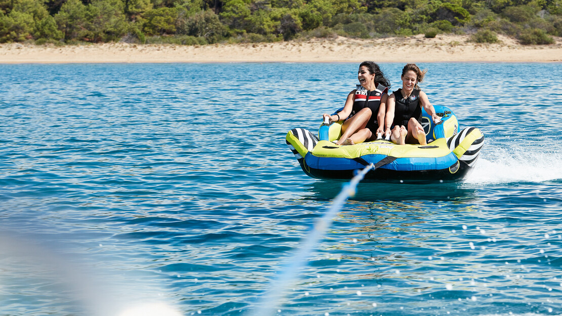 Mandola Rosa at Riviera Olympia