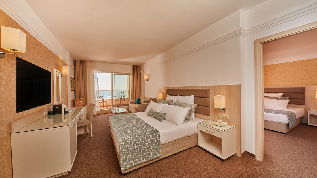 Preferred Club Double Deluxe Frontal Sea View 