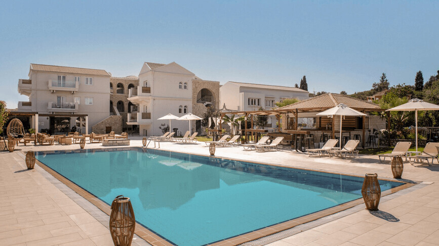 Ekati Mare Boutique Resort