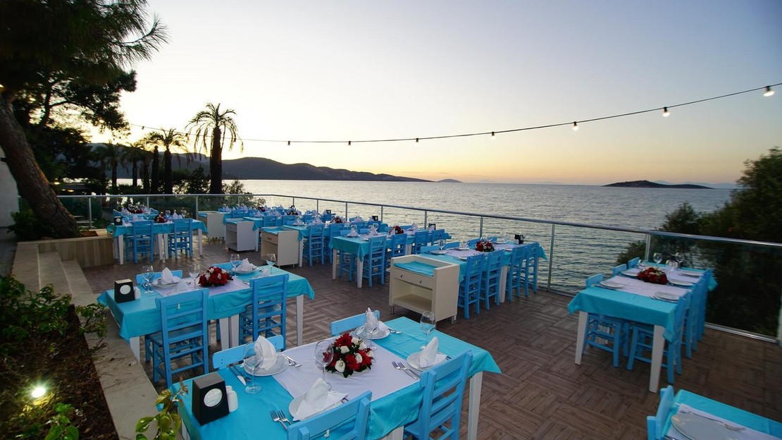 Kairaba Blue Dreams Resort & Spa