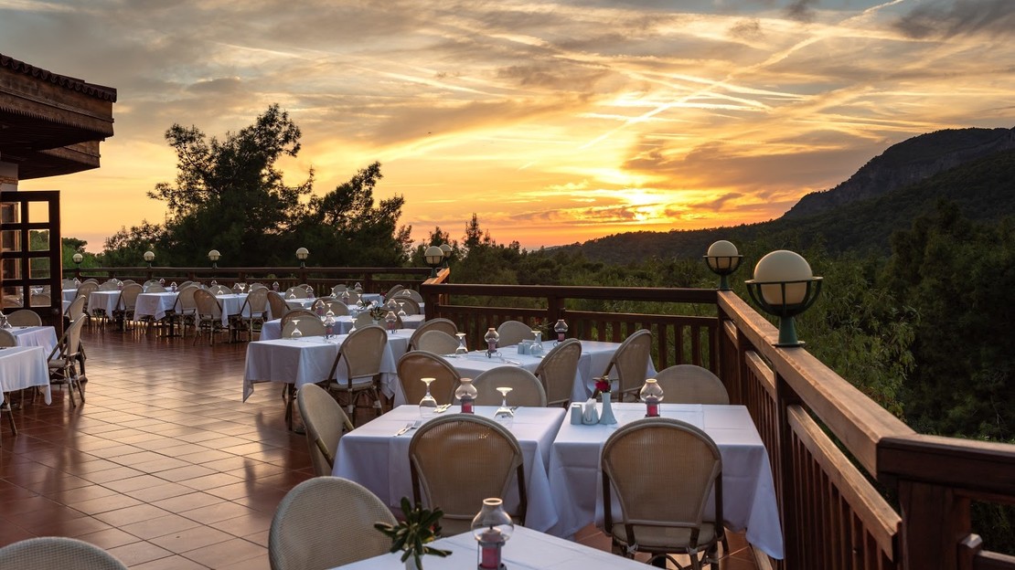 Montana Pine Resort Hotel & Spa