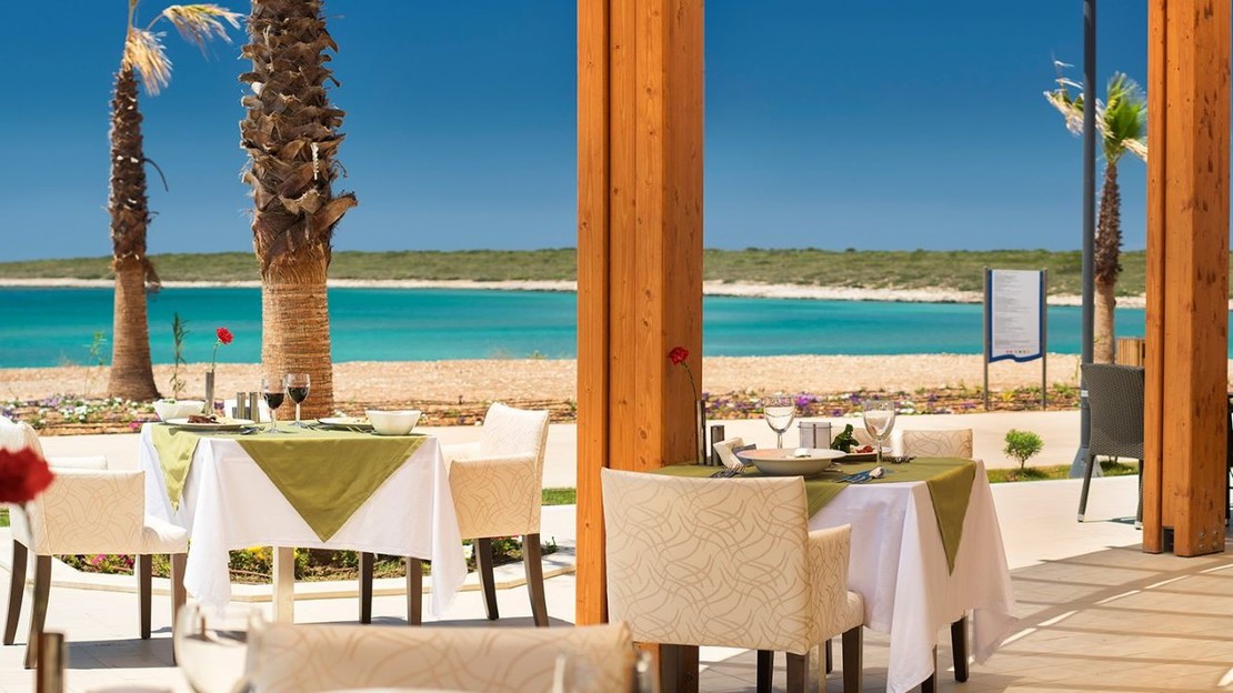 Aquasis De Luxe Resort & Spa