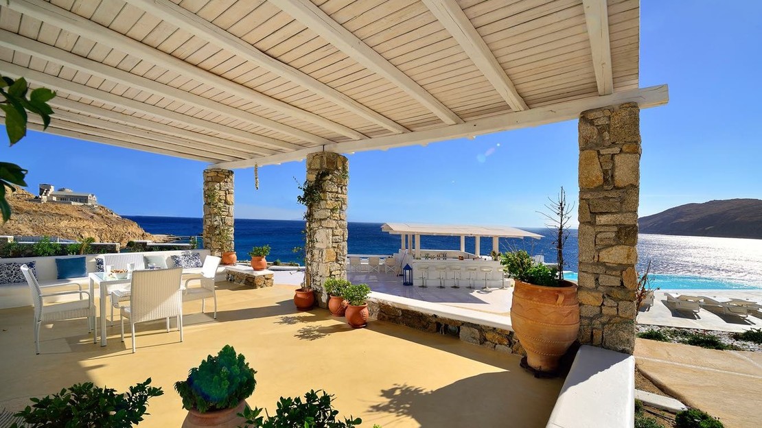 Pantheon Luxury Suites