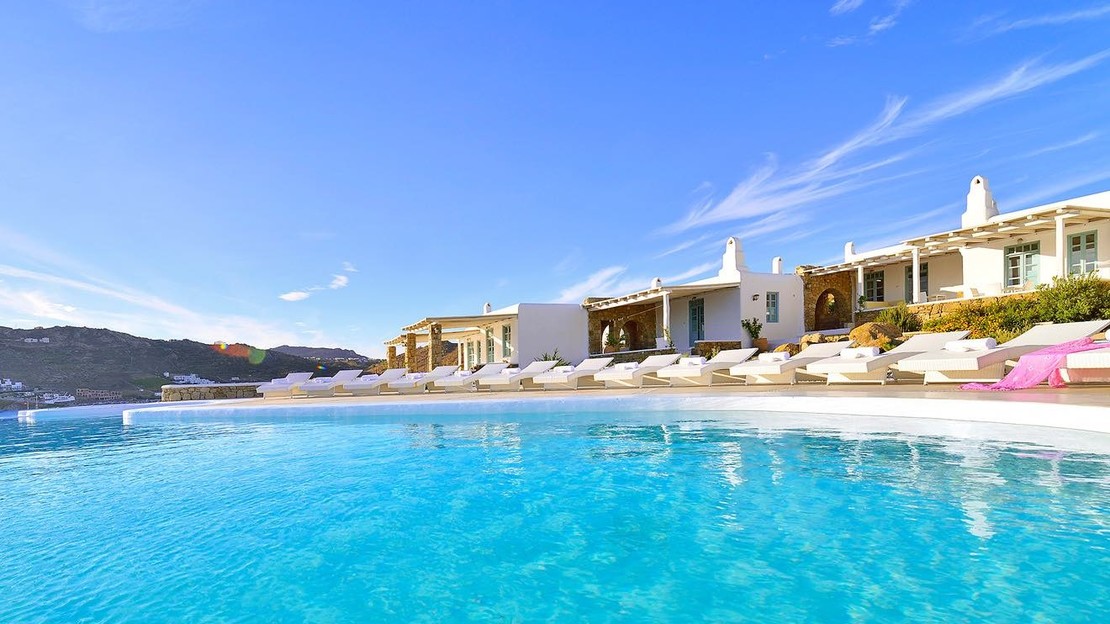 Pantheon Luxury Suites