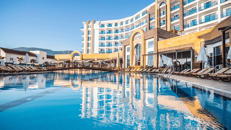 The Lumos Deluxe Resort Hotel & Spa