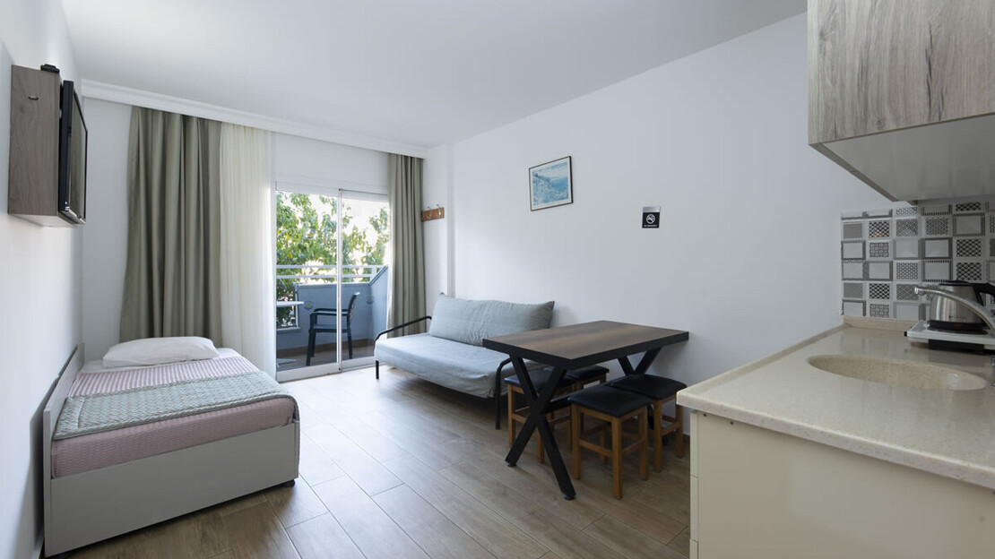 Golden Orange Apartments