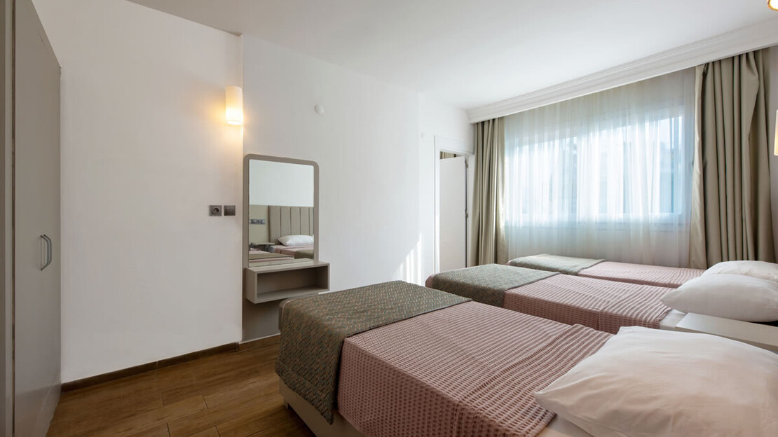 Golden Orange Apartments