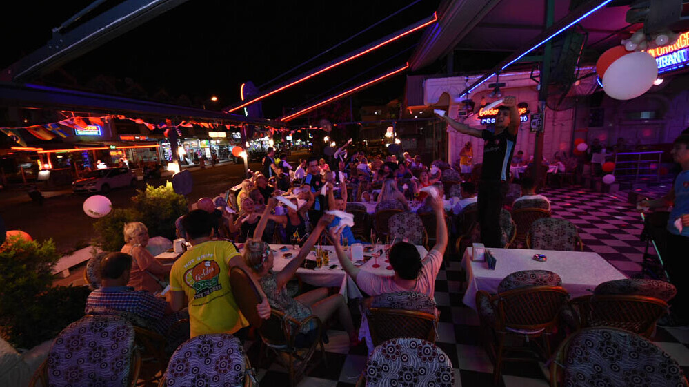 Golden Orange Apartments