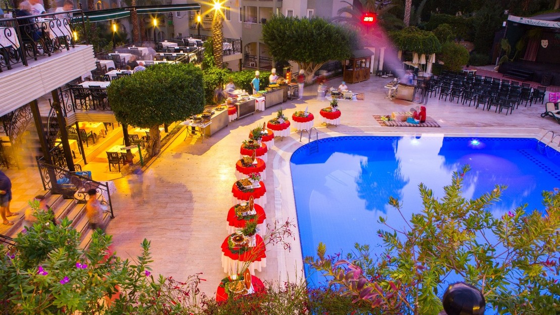 Gardenia Beach Hotel