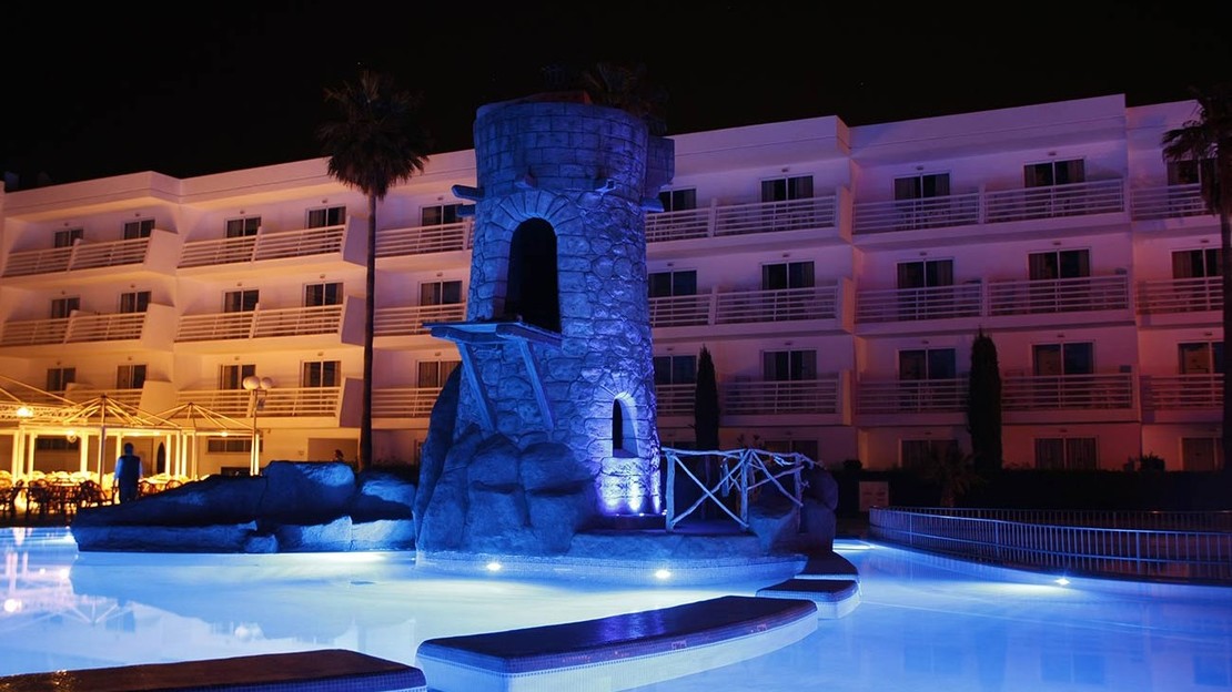 Pirates Village Apartments