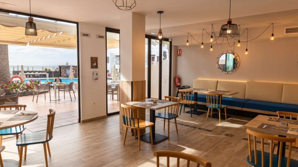 R2 Bahía Kontiki Beach Apartments