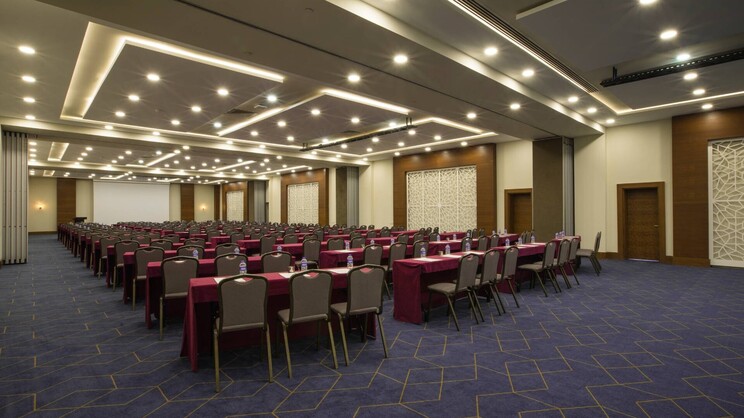 Sherwood Exclusive Lara