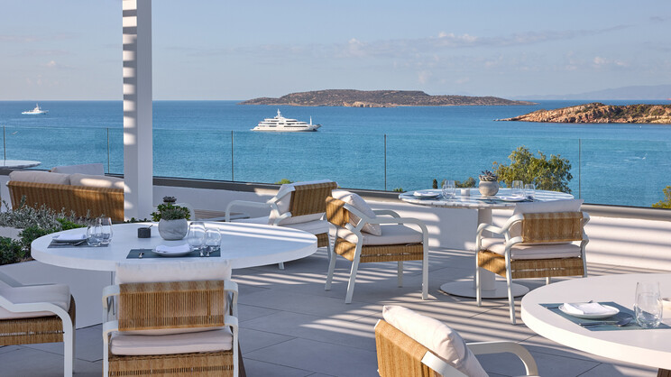 The Roc Club, A Grecotel Hotel to Live