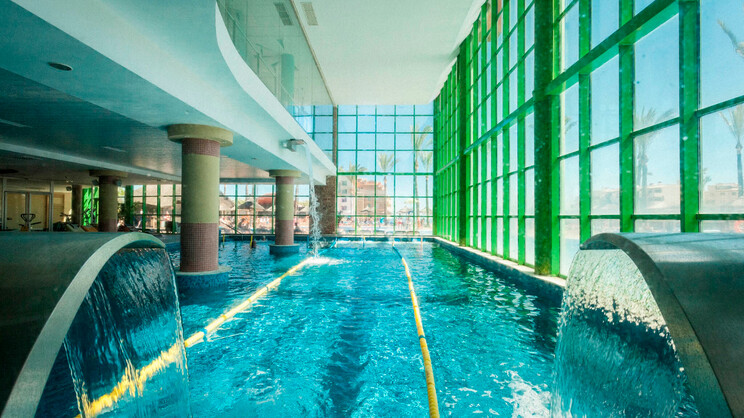 Holiday World Riwo Hotel