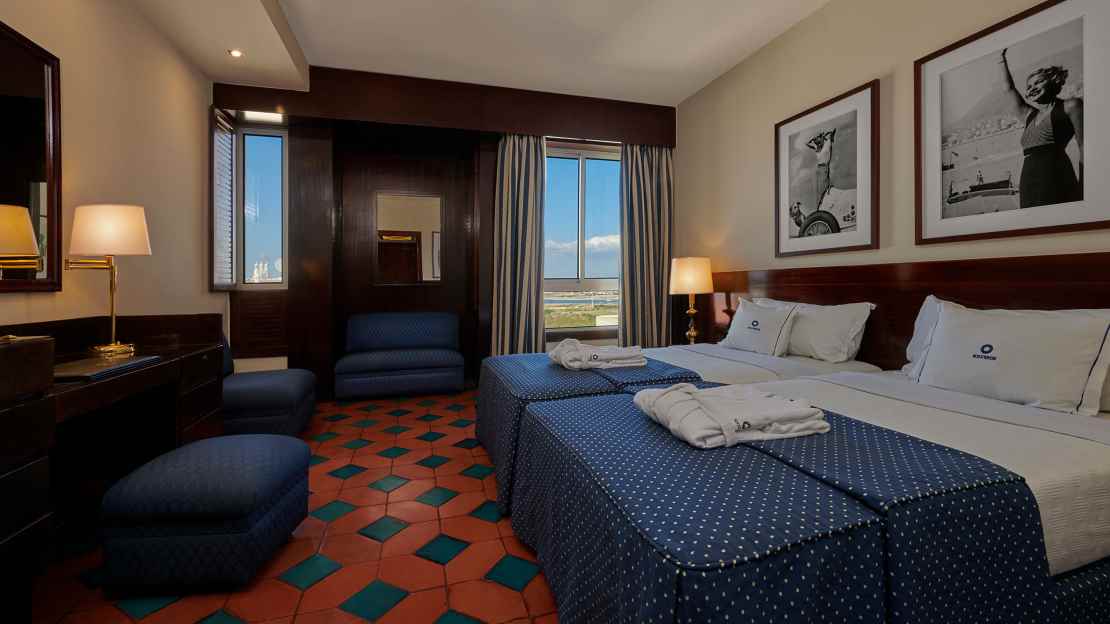 Standard Room Avenue View 