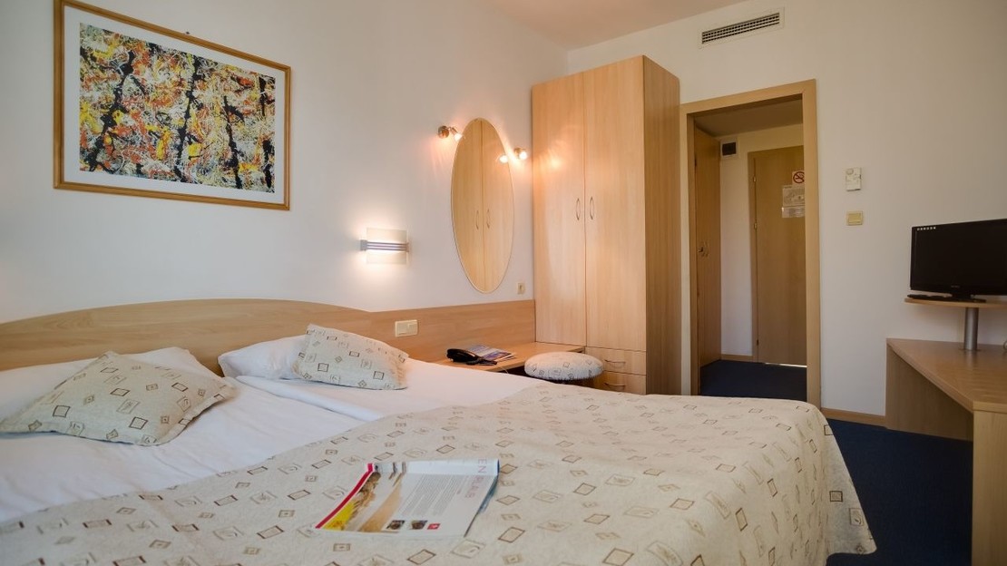 Hotel Effect Grand Victoria