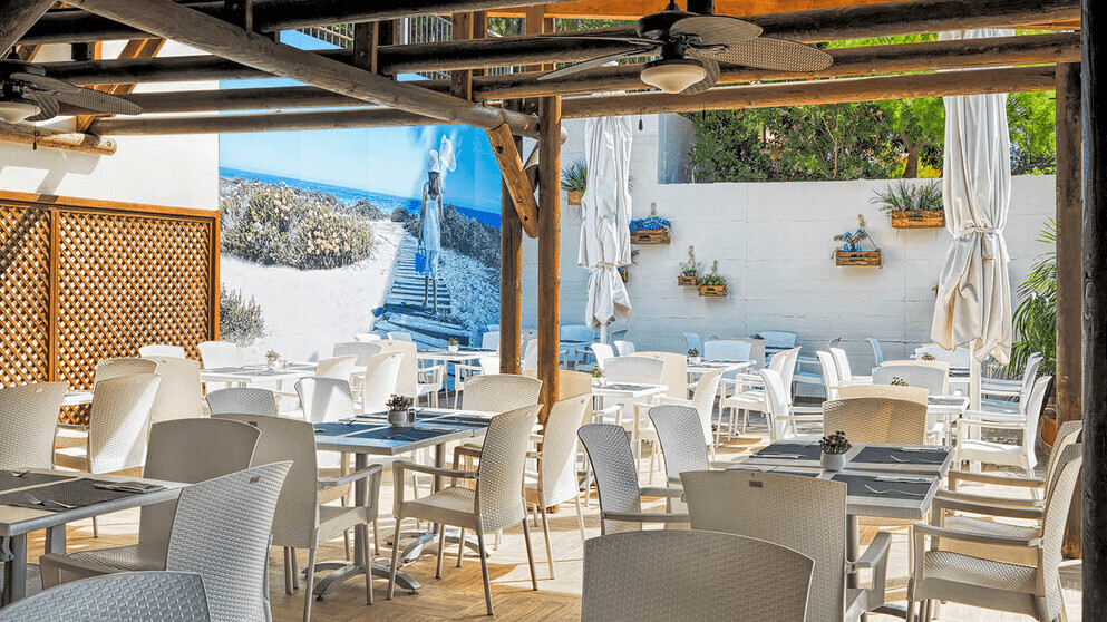 H10 Mediterranean Village