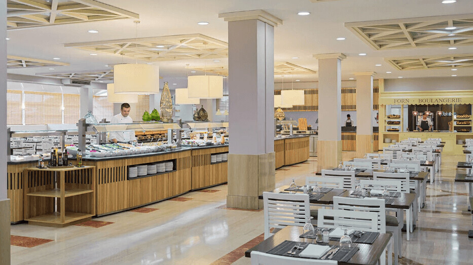 H10 Mediterranean Village