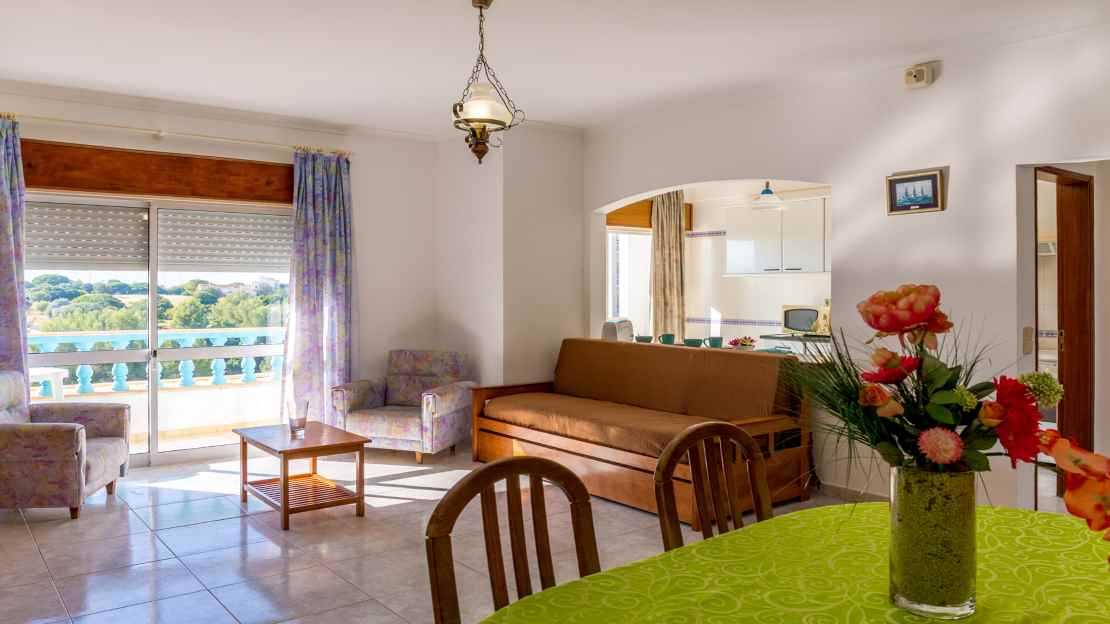 Cantinho do Mar Apartments, Algarve, Portugal Holidays 2024/2025