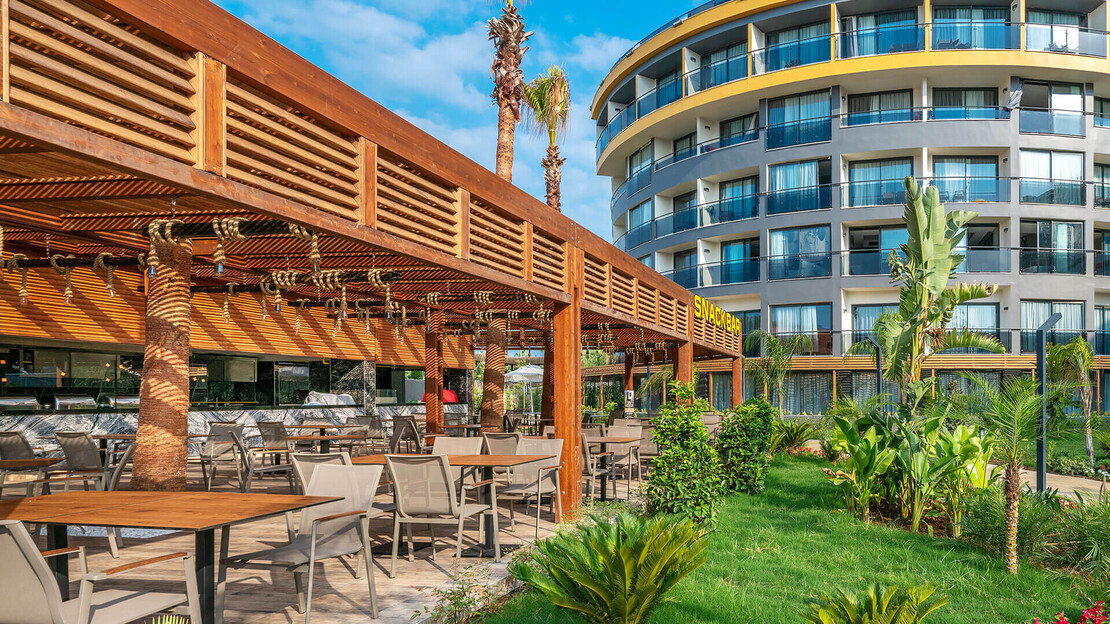 Arnor De Luxe Hotel & Spa