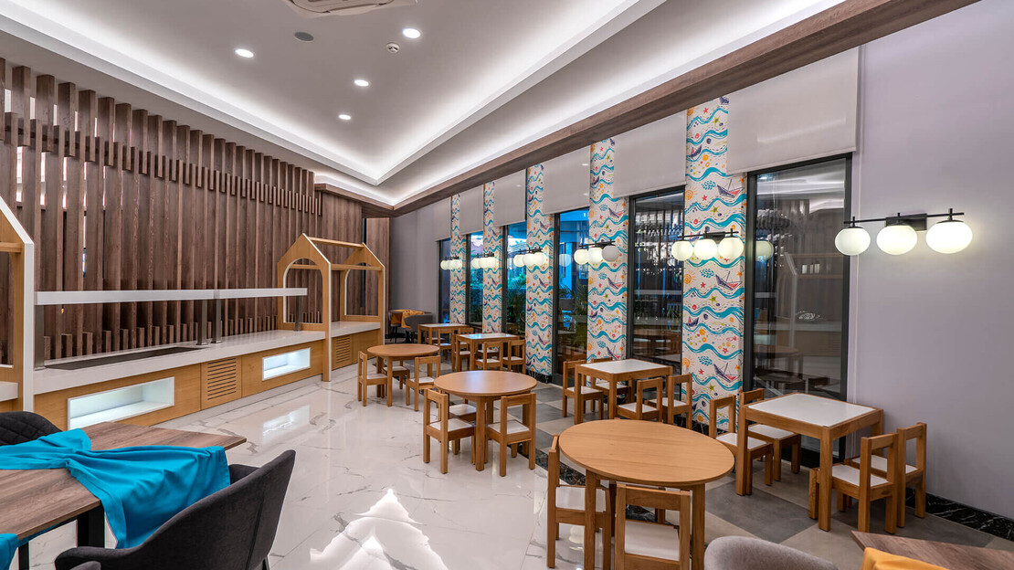 Arnor De Luxe Hotel & Spa