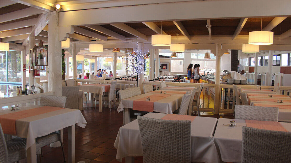 Hotel LIVVO Dunagolf Suites