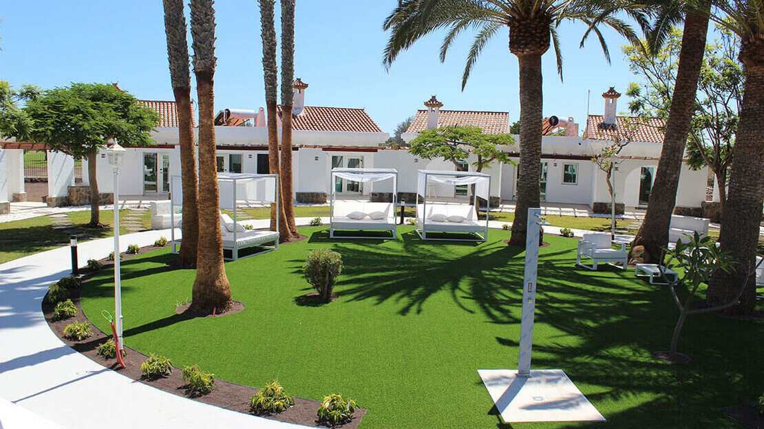 Hotel LIVVO Dunagolf Suites