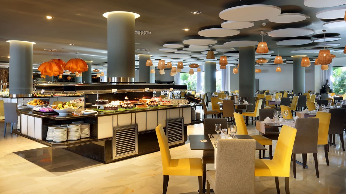 Grand Palladium Palace Ibiza Resort & Spa